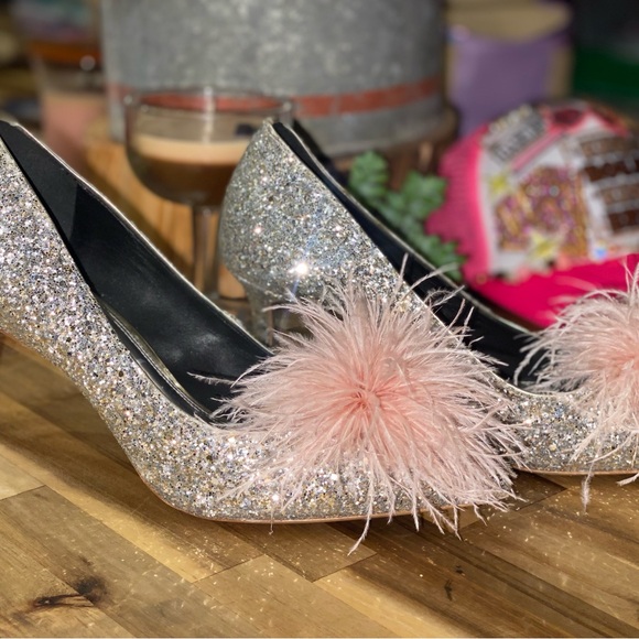 Gently used Kate Spade Marabou Pumps silver and gold glitter with pink feathers - Picture 12 of 17